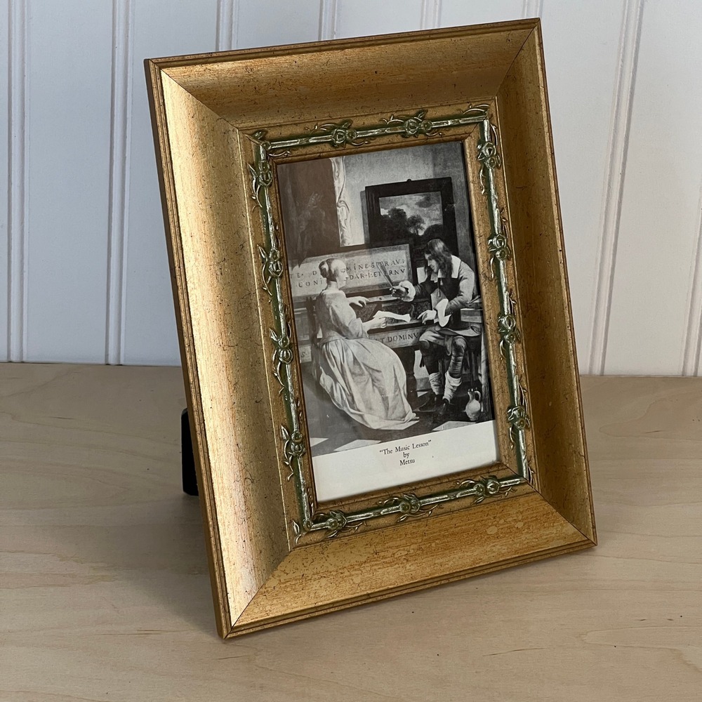 Vintage 5x7 Gold Rose Thorn Picture Frame, Green Floral Trim, 1990s Reproduction - Picture 5 of 13